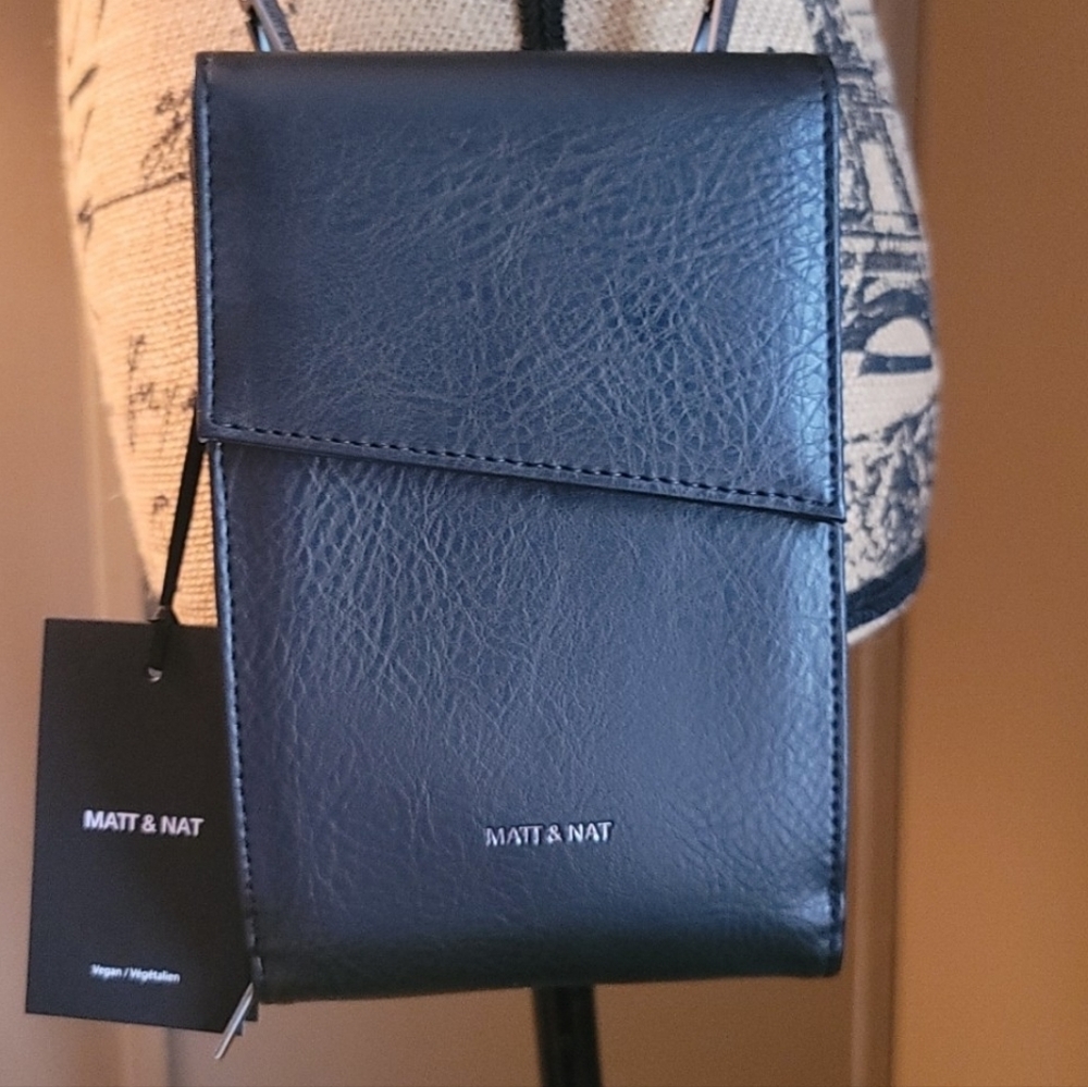 MATT & NAT Black Met Vegan Leather Black Crossbody Wallet